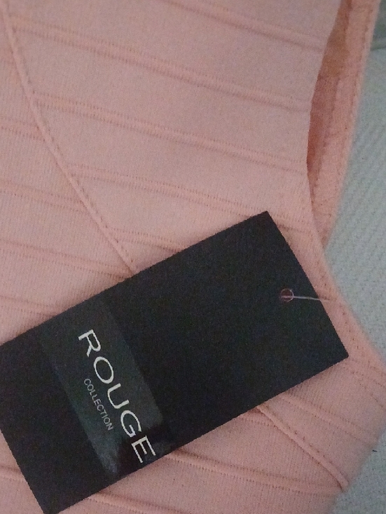 Rouge Helium Pale Pink Sleeveless Tank with Gold Chain Detail - Picture 3 of 4